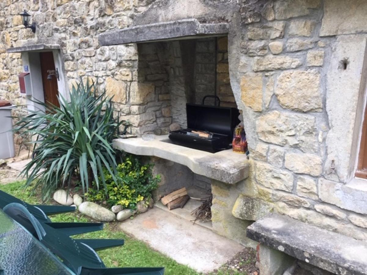 Gite Des Reculees Ladoye-sur-Seille Zewnętrze zdjęcie