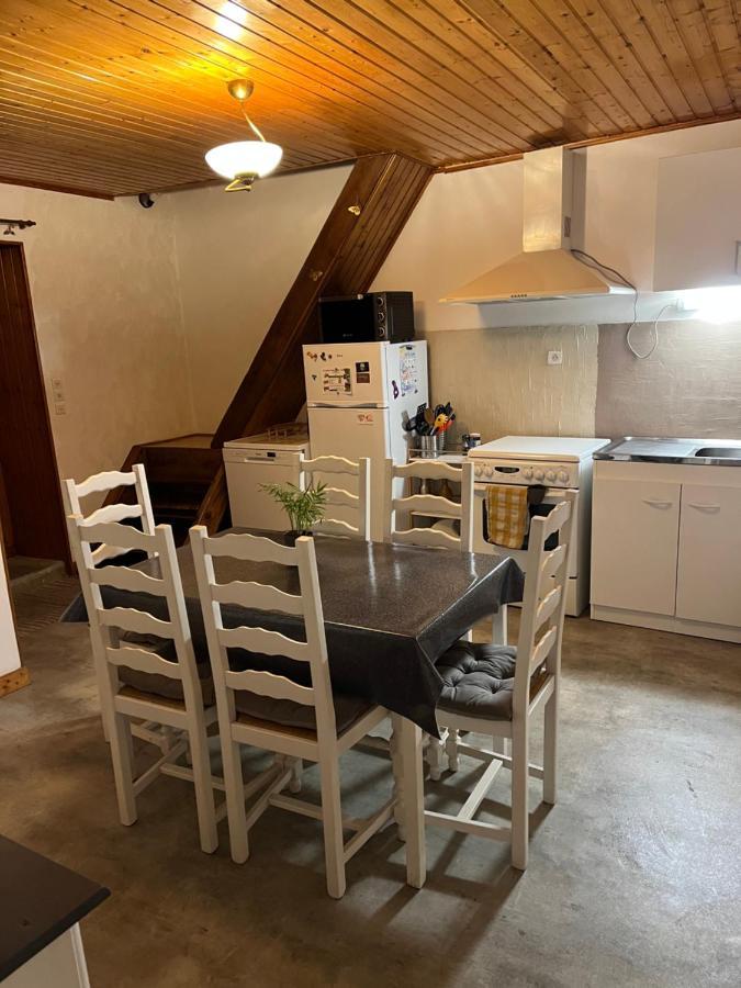 Gite Des Reculees Ladoye-sur-Seille Zewnętrze zdjęcie